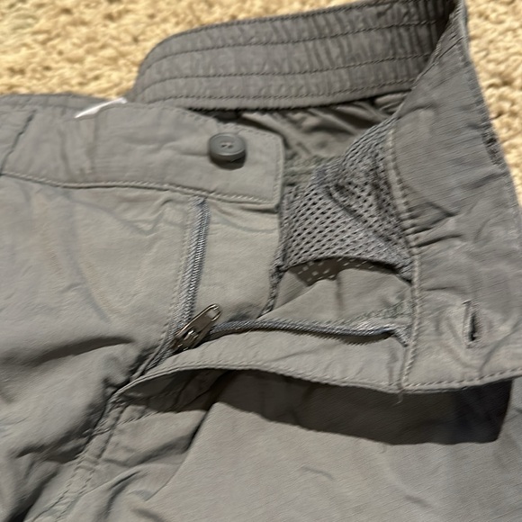 Columbia youth gray sz Medium (10/12) zip-off Omni Shade performance pants - Picture 3 of 14